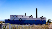 Tombeau en bord de la RN7