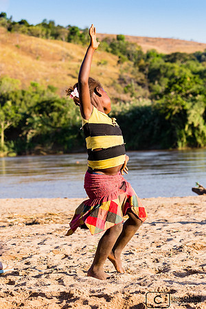 On danse sur le banc de sable entre deux eaux