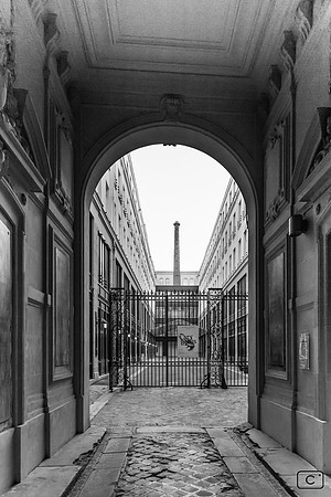 Ancienne cour des Bourguignons (scierie) devenue passage de l'Innovation