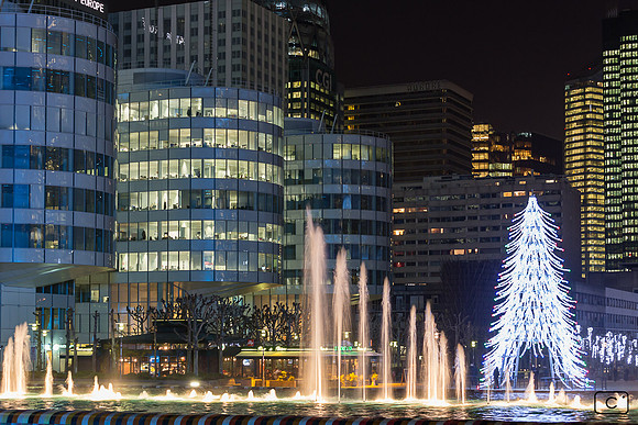 Esplanade de La Défense à Noël
