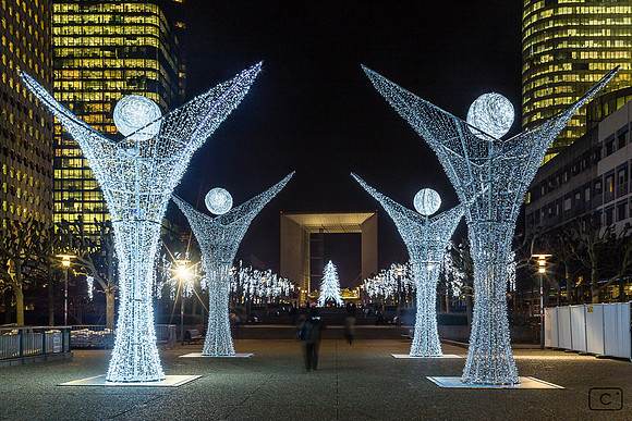 Décoration de Noël sur l'Esplanade de La Défense
