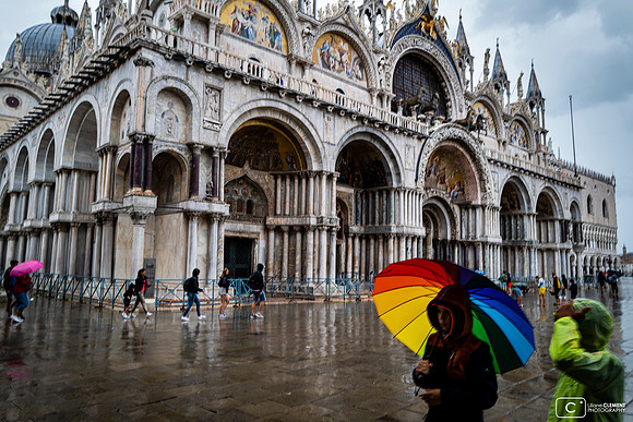 Basilique sous la pluie
