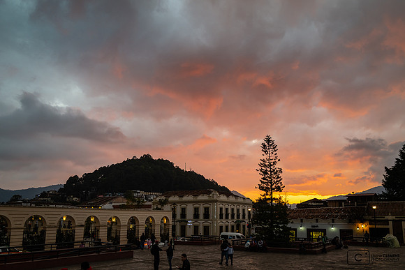 San Critobal, la grand place au coucher du soleil