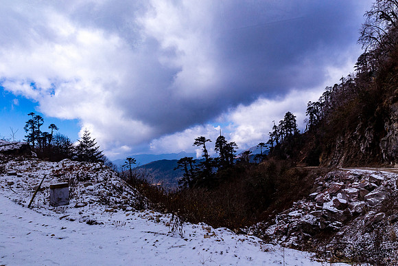 Col de Yotongla vers Bumthang